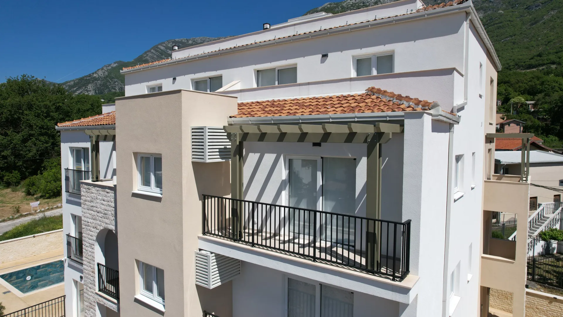 Prodaja, jednosoban stan, 55m², Sutomore, Bar
