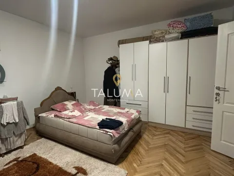 Sale, house, 146m², Stari Aerodrom, Podgorica - image 11