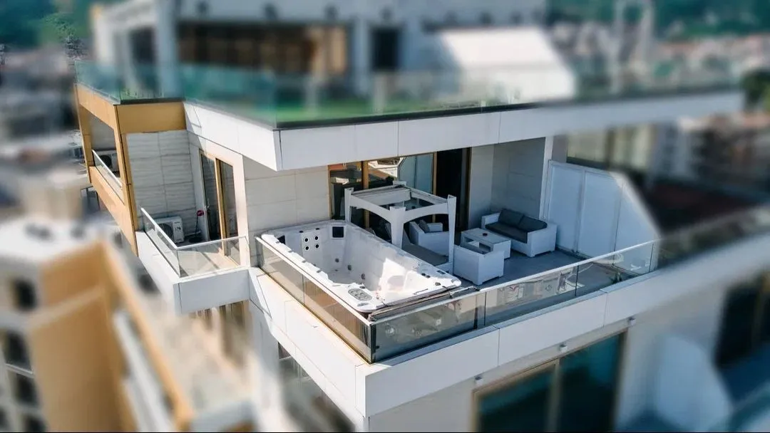 Rent, two bedroom apartment, 120m², Centar, Budva