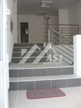 Rent, office space, 330m², Novi Sad Sve Podlokacije, Novi Sad - image 6