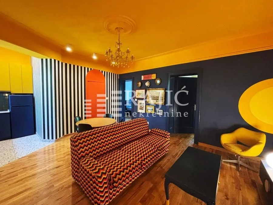 Rent, three bedroom apartment, 57m², Stari Grad, Beograd