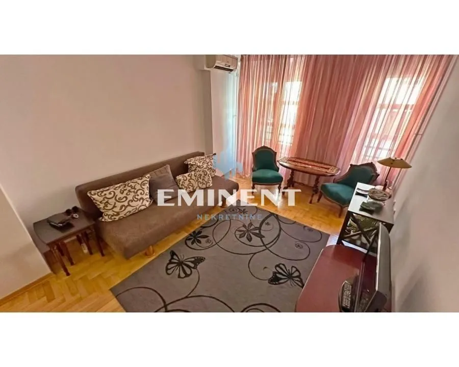 Rent, one bedroom apartment, 30m², Tašmajdan, Palilula Sve Podlokacije