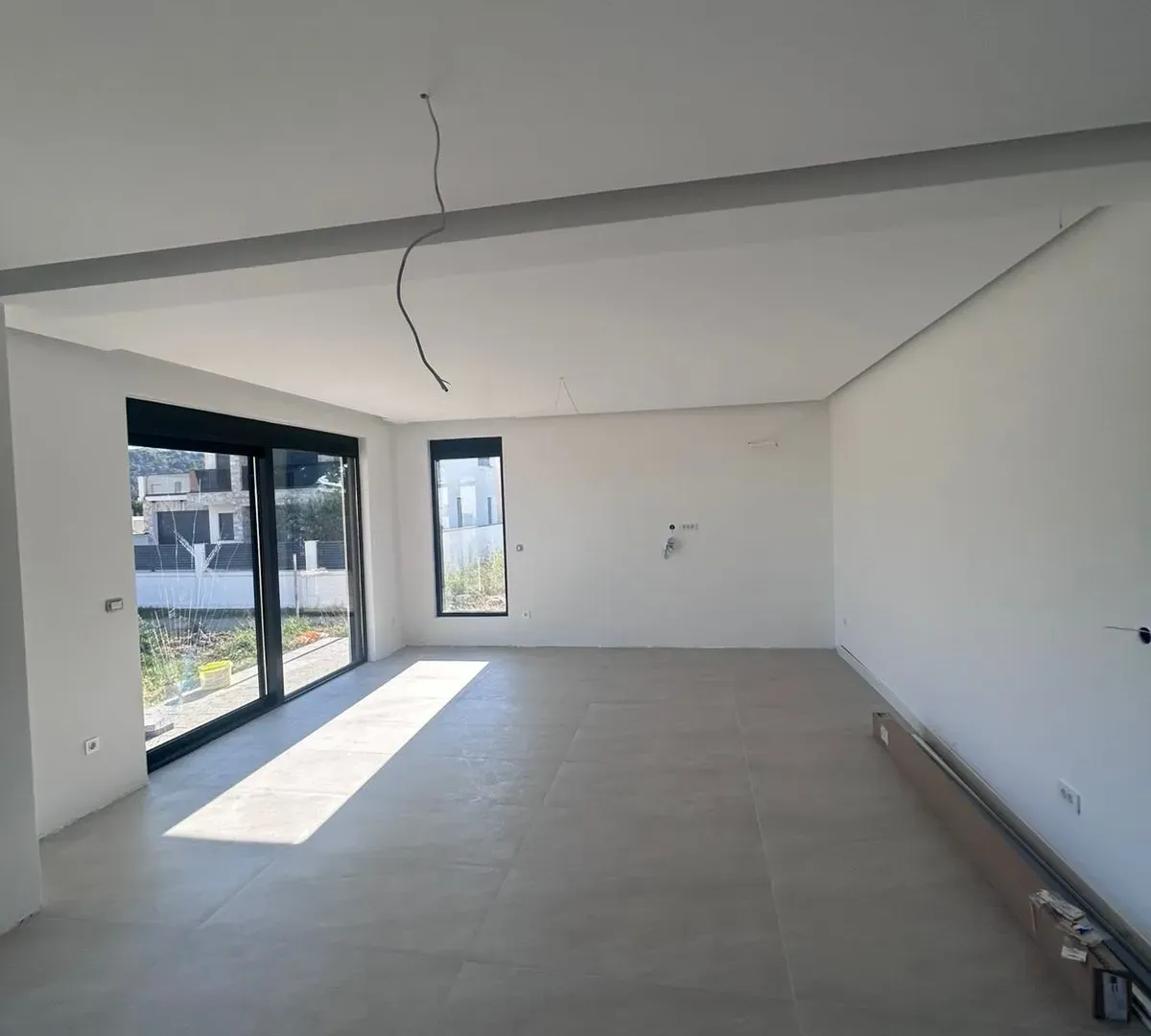 Prodaja, kuća, 225m², Polje, Bar