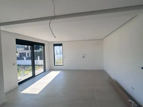 Sale, house, 225m², Polje, Bar - image 4