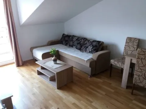 Izdavanje, jednosoban stan, 40m², Radovići, Tivat - image 8