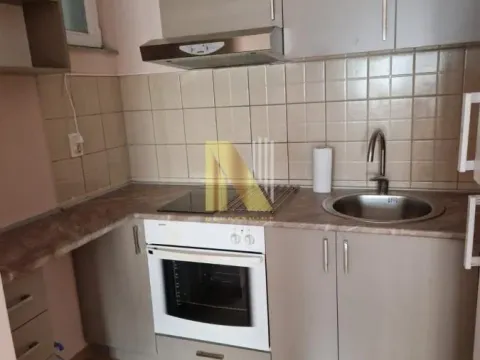 Izdavanje, trosoban stan, 58m², Rotkvarija, Novi Sad Sve Podlokacije - image 3