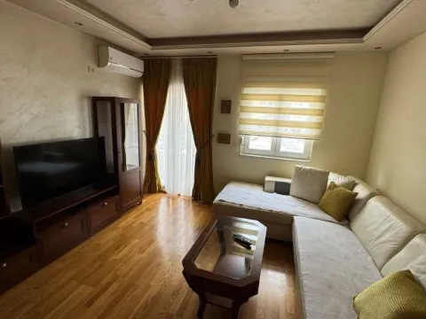 Rent, one bedroom apartment, 50m², City Kvart, Podgorica - image 3