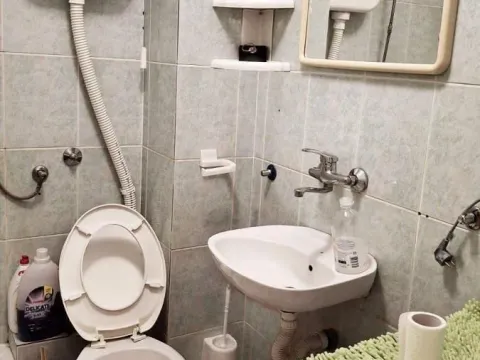 Izdavanje, garsonjera, 22m², Sajmište, Novi Sad - image 8