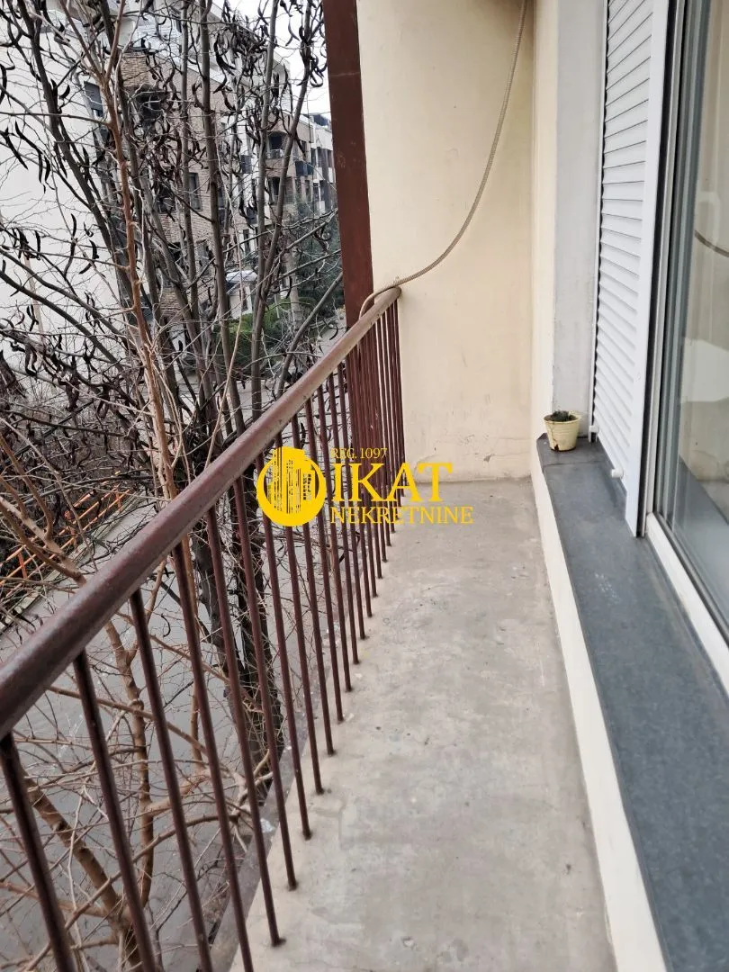 Sale, three bedroom apartment, 69m², Vračar Sve Podlokacije, Beograd