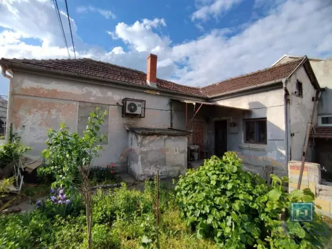 Prodaja,  kuća, 82m2, Pijaca, Jagodina