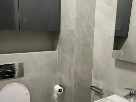 Izdavanje, dvosoban stan, 70m², Central Point, Podgorica - image 11