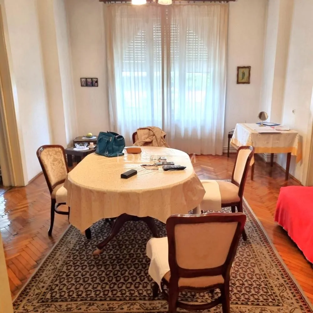 Prodaja, trosoban stan, 98m², Savski Venac, Beograd