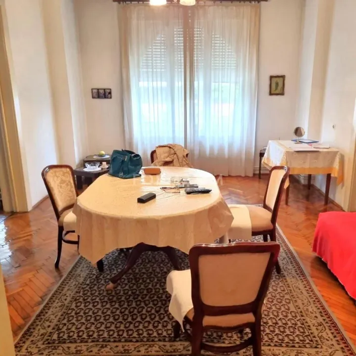 Prodaja, trosoban stan, 98m², Savski Venac, Beograd