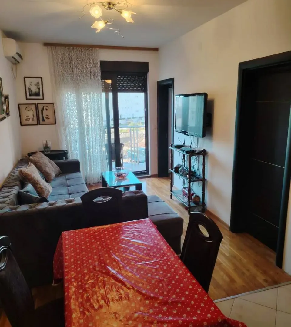 Sale, one bedroom apartment, 40m², Bečići, Budva