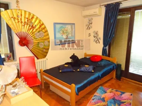 Sale, house, 415m², Sremska Mitrovica, Srbija - image 8