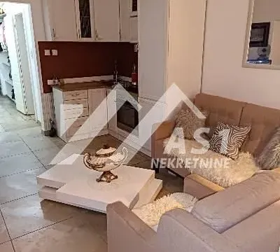 Prodaja, dvosoban stan, 52m², Bulevar Oslobodjenja, Novi Sad Sve Podlokacije - image 2