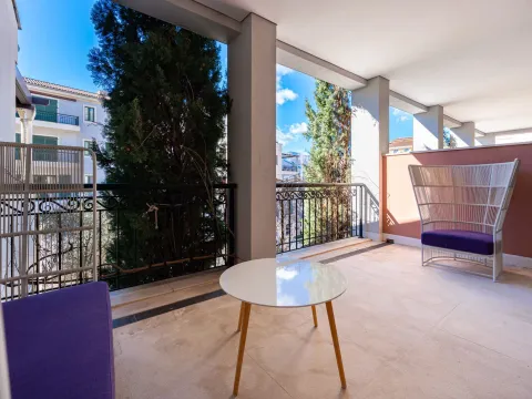 Prodaja, dvosoban stan, 152m², Porto Montenegro, Tivat - image 15