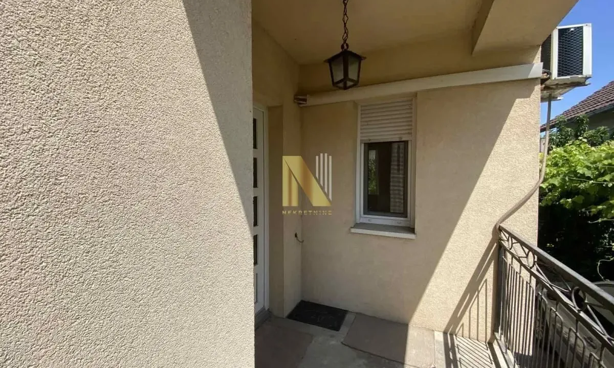 Prodaja, kuća, 116m², Beočin, Srbija