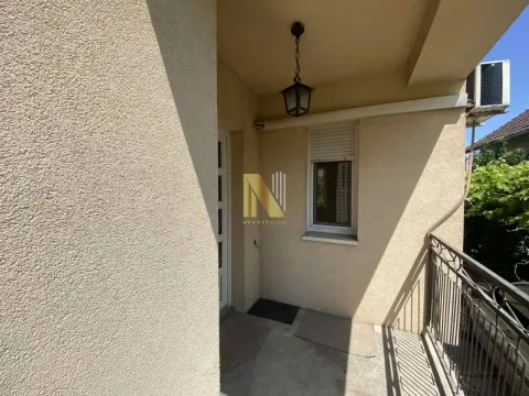 Prodaja, kuća, 116m², Beočin, Srbija