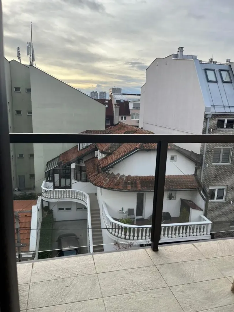 Prodaja, trosoban stan, 61m², Lekino Brdo, Voždovac Sve Podlokacije