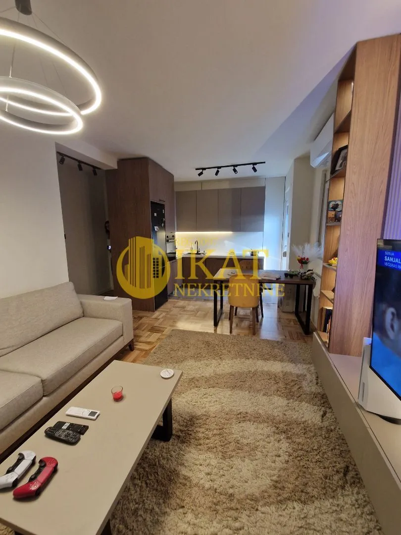 Sale, office space, 812m², Vidikovački venac, Rakovica