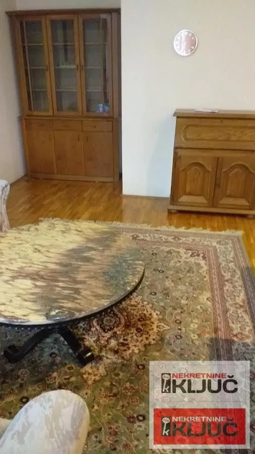 Izdavanje, dvosoban stan, 50m², Grbavica, Novi Sad Sve Podlokacije