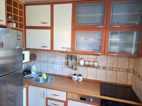 Rent, two bedroom apartment, 68m², Podgorica, Crna Gora - image 6