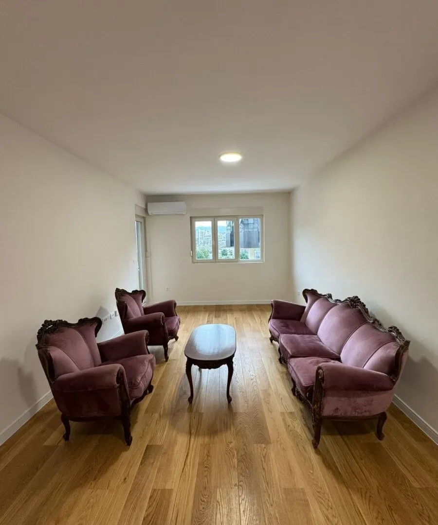 Rent, one bedroom apartment, 49m², Central Point, Podgorica