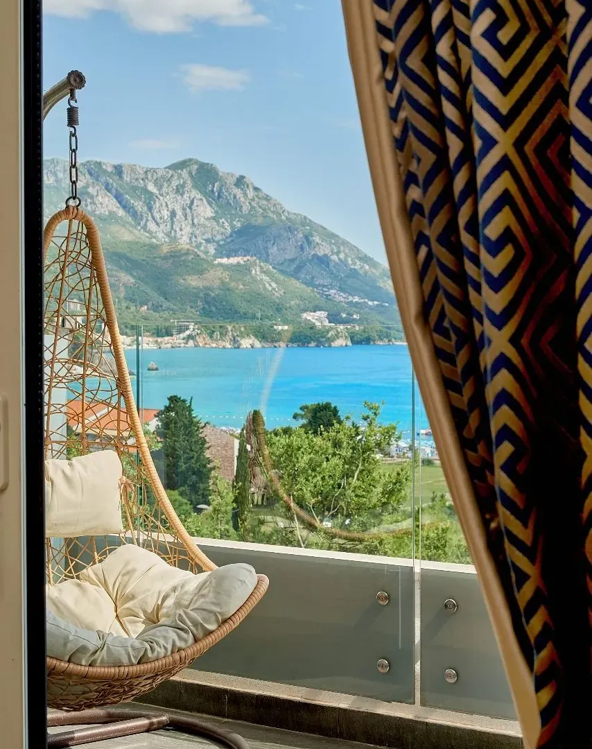 Sale, two bedroom apartment, 73m², Bečići, Budva