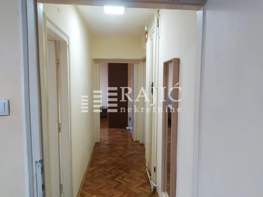 Rent, two bedroom apartment, 45m², Stari Grad, Beograd