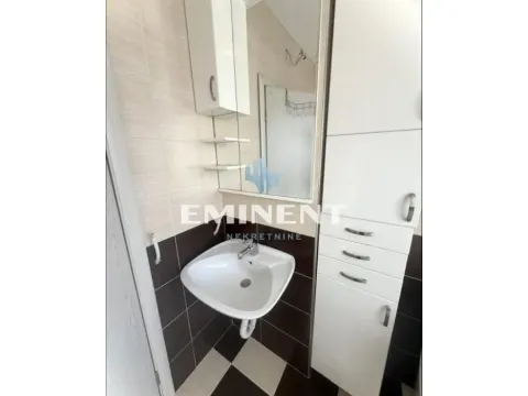 Izdavanje, dvosoban stan, 72m², Savski Venac, Beograd - image 10