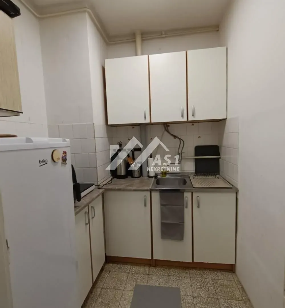 Prodaja, dvosoban stan, 44m², Liman 1, Novi Sad Sve Podlokacije