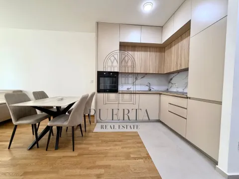 Izdavanje, jednosoban stan, 46m², Stari Aerodrom, Podgorica - image 10