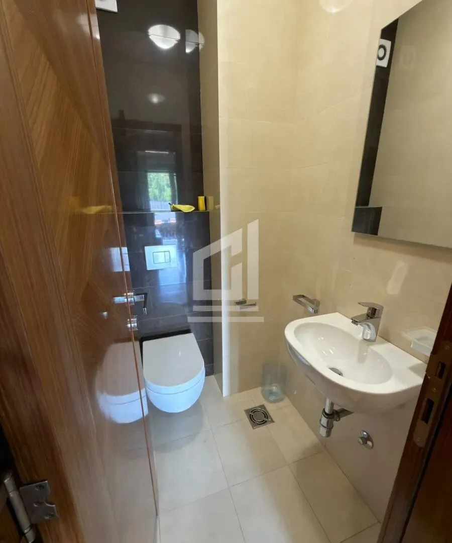Rent, two bedroom apartment, 75m², Centar, Podgorica