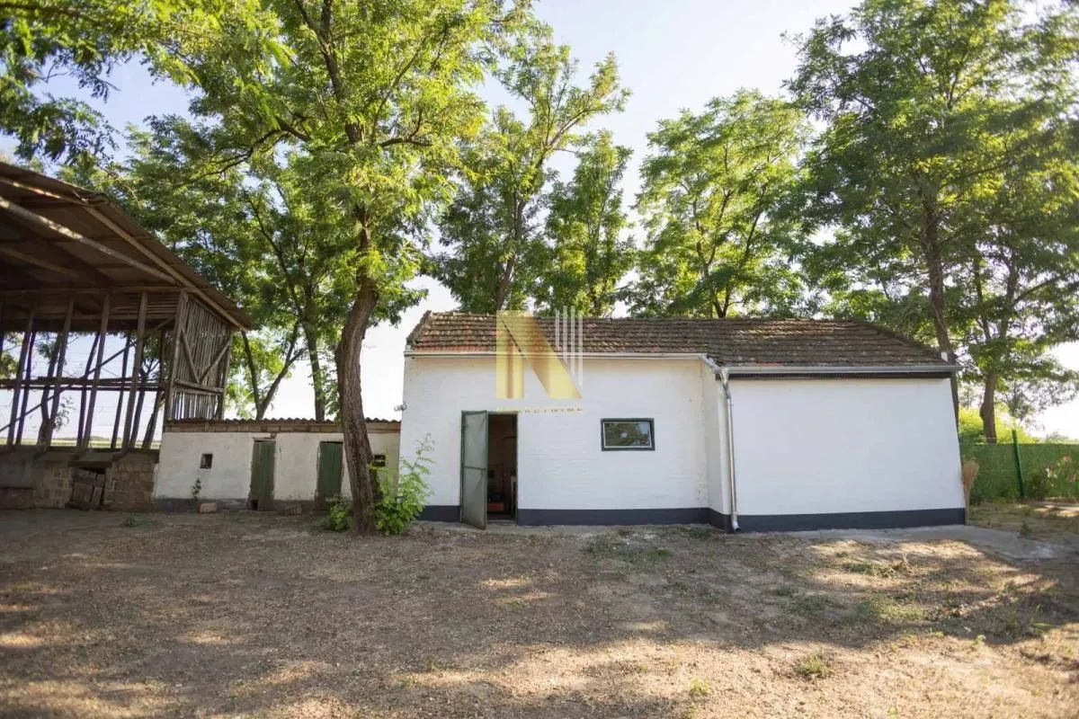 Prodaja, kuća, 275m², Srbobran, Novi Sad
