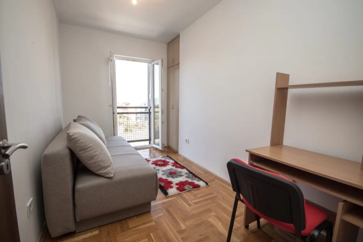 Rent, two bedroom apartment, 600m², City Kvart, Podgorica