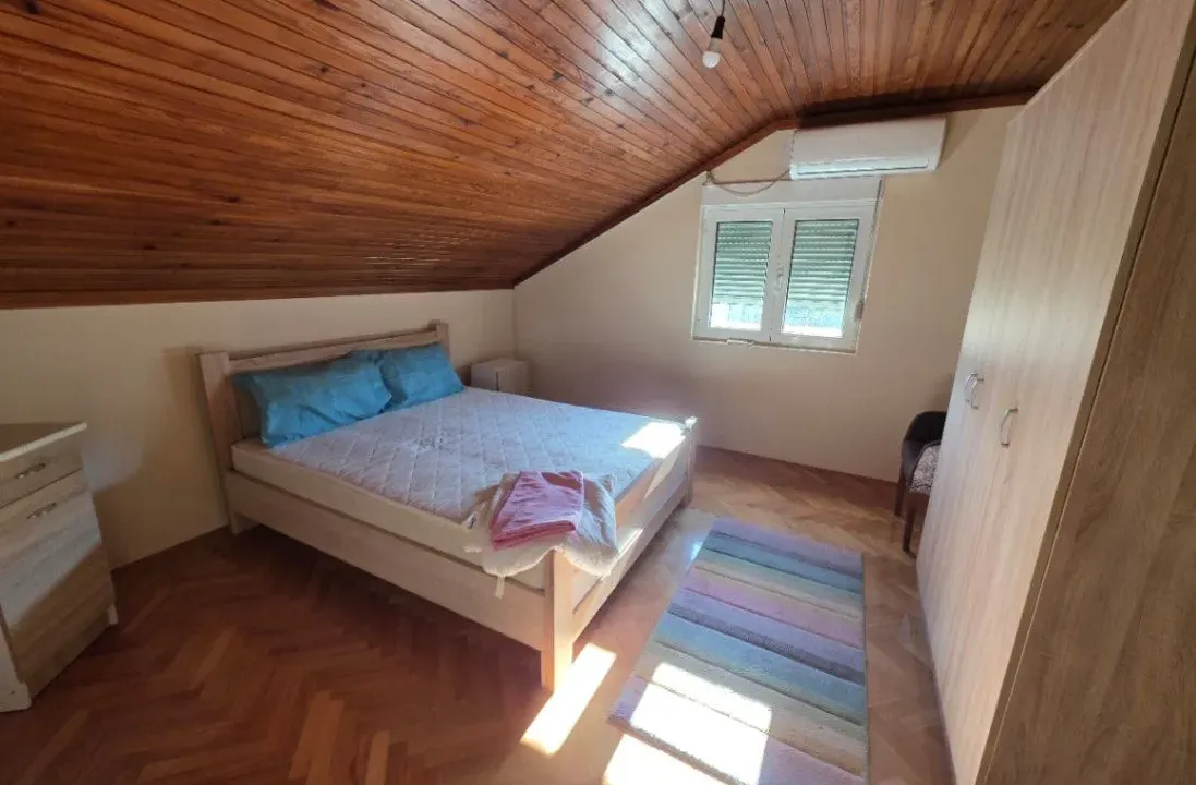 Izdavanje, jednosoban stan, 45m², Zabjelo, Podgorica