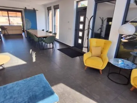 Stan in Voždovac Sve Podlokacije