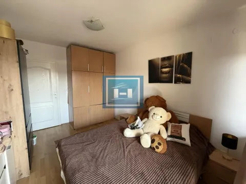 Prodaja, trosoban stan, 79m², Centar, Jagodina - image 10