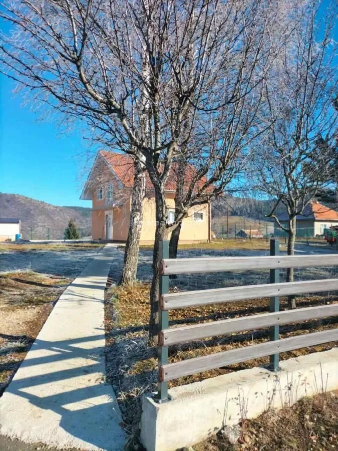 Sale, house, 130m², Crljenice, Pljevlja