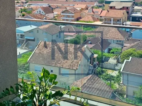 Izdavanje, dvosoban stan, 70m², Zabjelo, Podgorica - image 8