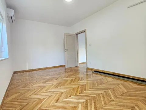 Prodaja, poslovni prostor, 58m², Preko Morače, Podgorica - image 3