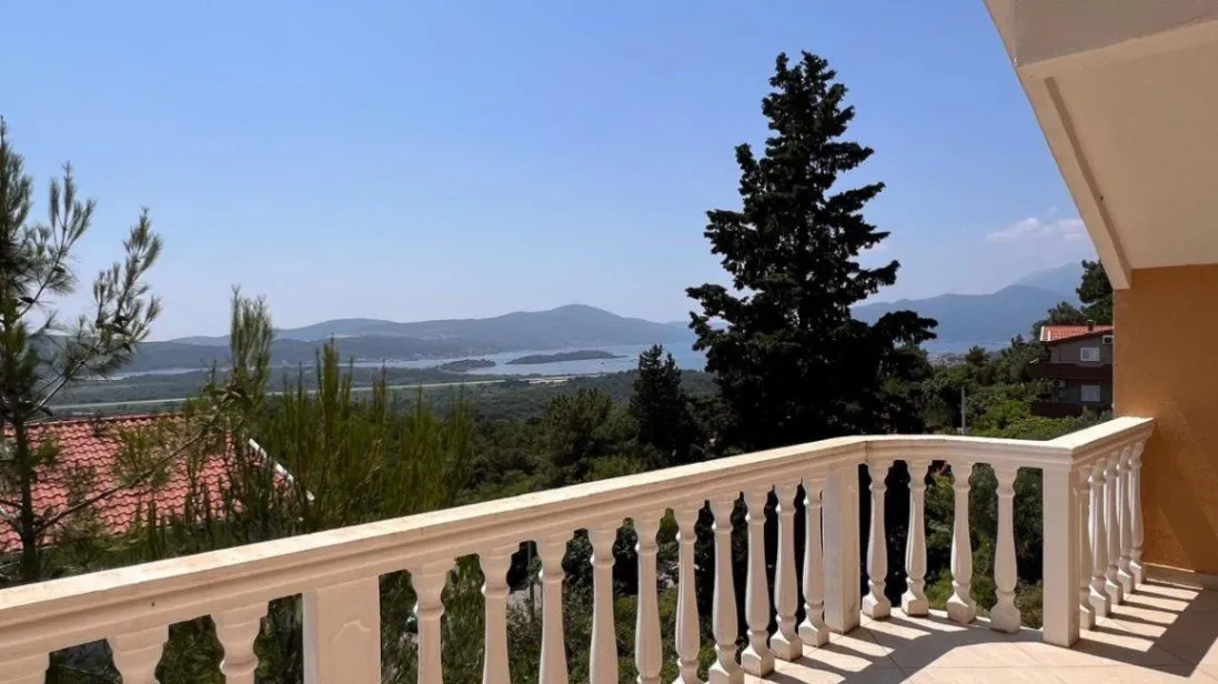 Prodaja, jednosoban stan, 51m², Kavač, Kotor