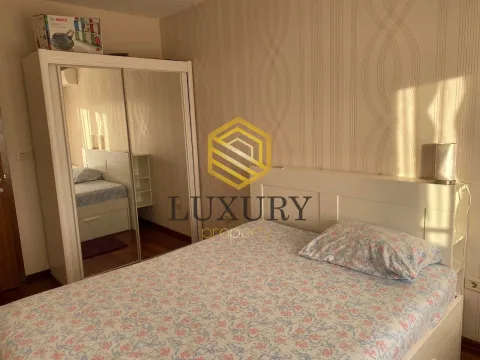 Izdavanje, jednosoban stan, 53m², Centar, Podgorica - image 9