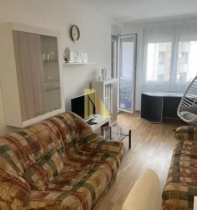 Rent, two bedroom apartment, 47m², Avijatičarsko naselje, Novi Sad Sve Podlokacije