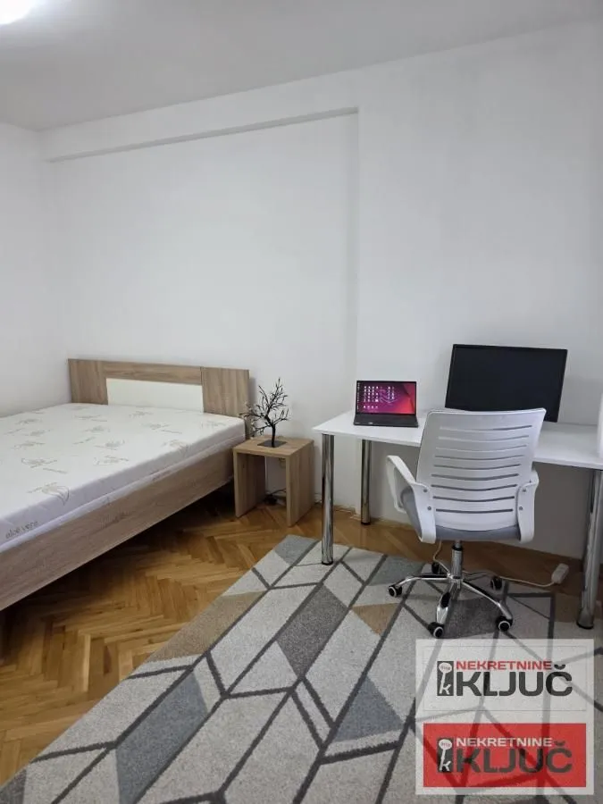 Izdavanje, dvosoban stan, 55m², Bulevar Oslobodjenja, Novi Sad Sve Podlokacije