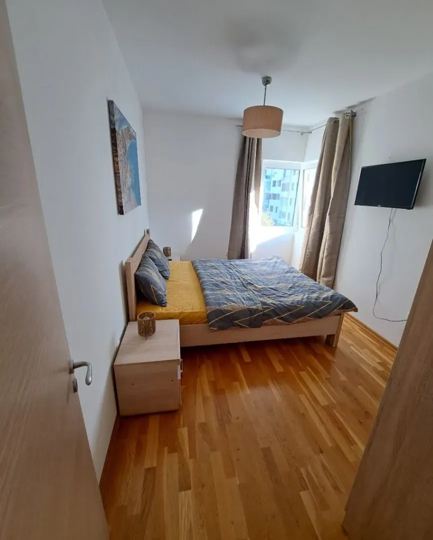 Izdavanje, jednosoban stan, 58m², Lazi, Budva