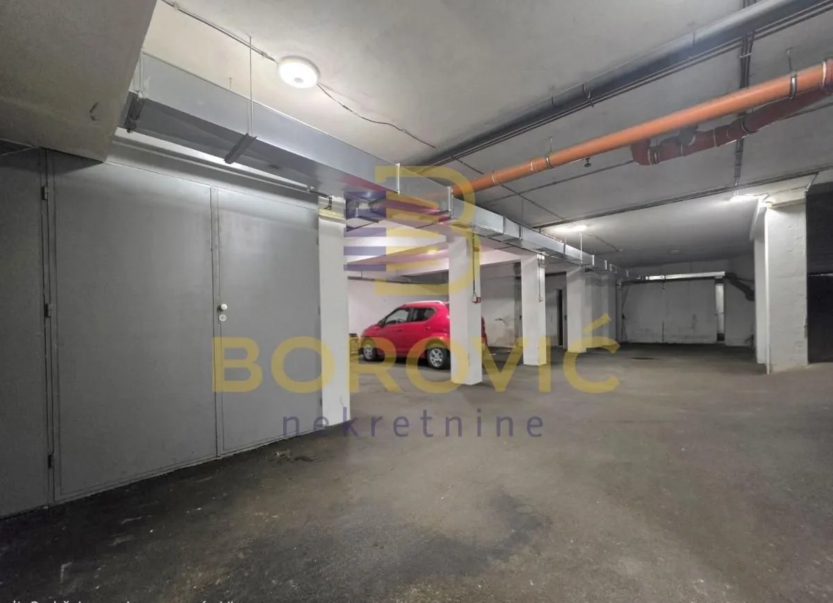 Sale, office space, 97m², Stari Grad, Beograd