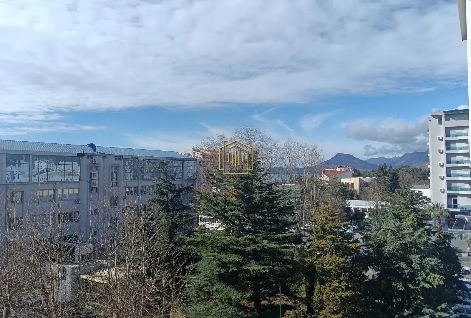 Sale, apartment, 31m², Centar, Bar