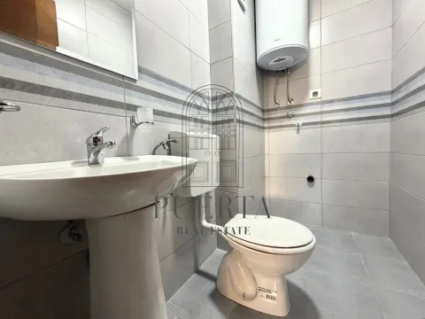 Prodaja, dvosoban stan, 73m², Tuški Put, Podgorica - image 11